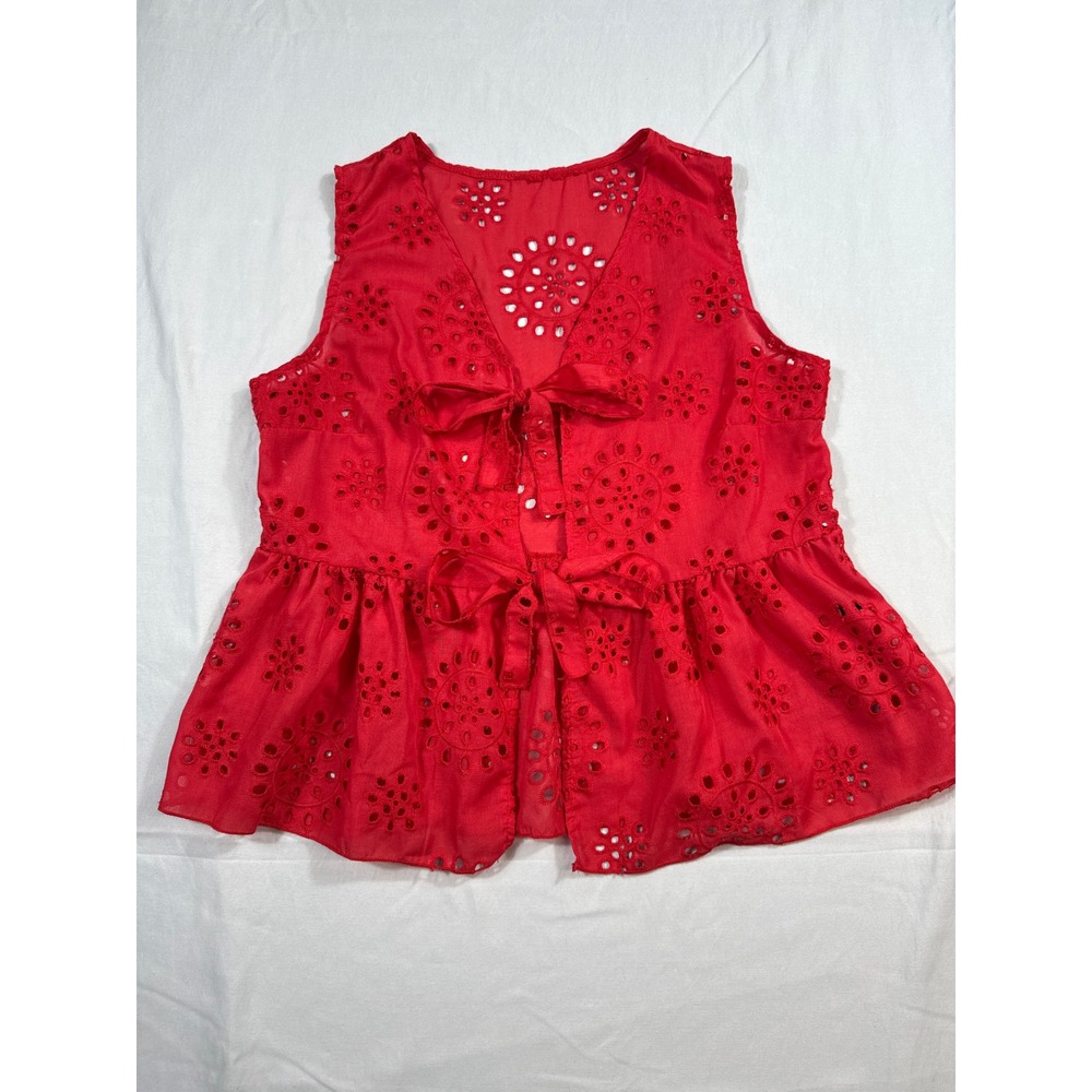 SHEIN Red Eyelet Lace Tie Front Peplum Top Sleeveless Floral Blouse Large 8/10